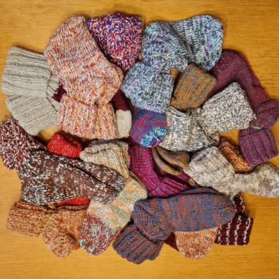 Socken handgestrickt kunterbunt, Sammelgröße S/M von Traubenhof Familie Österreicher