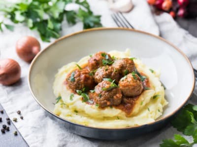 Wilde Fleischbällchen in Tomatensauce mit Bio-Zutaten 320g von Venatio. Wildspezialitäten aus Jägerhand