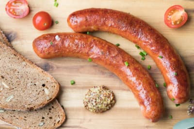 Wildkäsekrainer mit Chili von Venatio. Wildspezialitäten aus Jägerhand