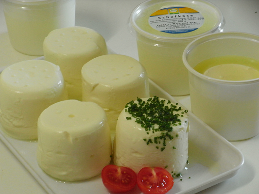 Bio Schafkäse in Molke 180-200g