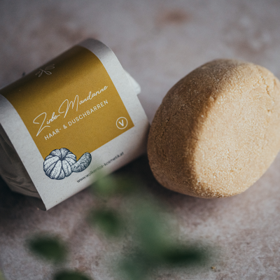 Haar und Duschbarren Zirbe Mandarine von Wolkenlos Kosmetik