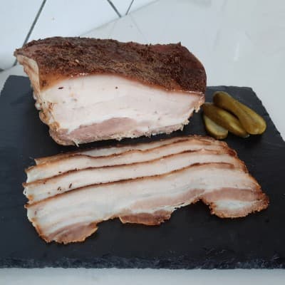 Kümmelbraten essfertig, aufgeschnitten