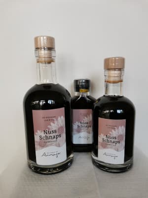 Nuss Schnaps von Bio-Imkerei am Anninger