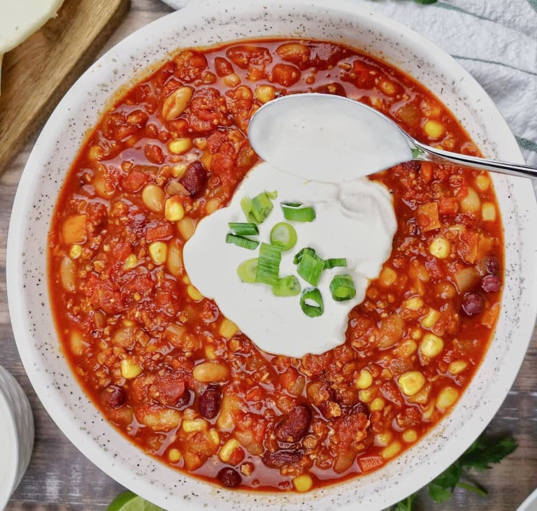 Chili sin Carne mit Kukuruz und Bohnen